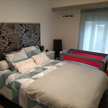 Comme A La Maison Gannat Esterno foto