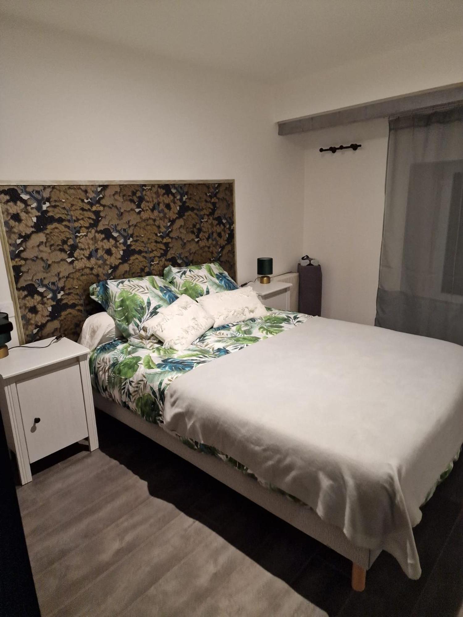 Comme A La Maison Gannat Esterno foto